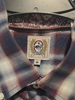 Cinch Men's Plaid Button-Down Shirt - Blue and Burgundy Size M OS*